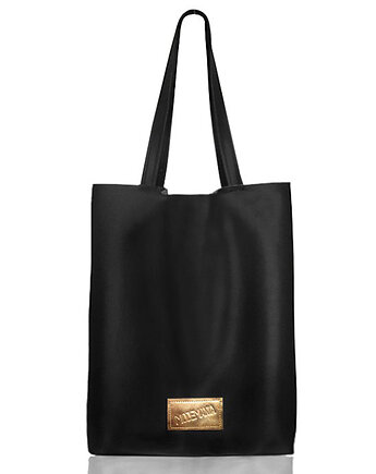 Czarny worek ze skóry, modeMania