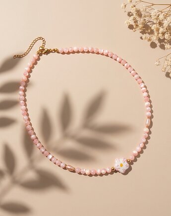 Naszyjnik z masy perłowej, pereł i z ceramicznym kwiatem, Twarda Sztuka