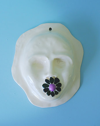 Ceramiczna Maska, Clay Republic
