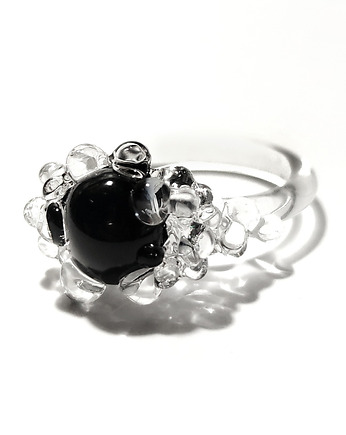 Szklany pierścionek "Nereida" czarny, Joanna Muzyka Studio