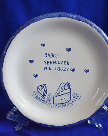 Talerz ceramiczny na ciasto "Babci serniczek nie tuczy", Kobaltowa Sroka