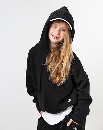 Black hoodie kid, vavu