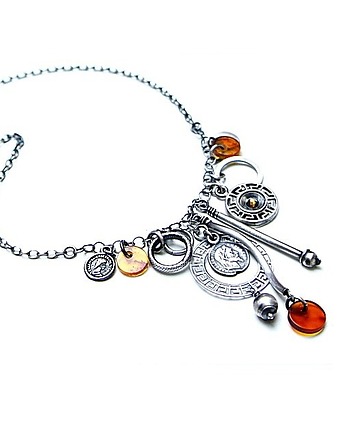 Atena vol. 3 - naszyjnik, Katia i krokodyl