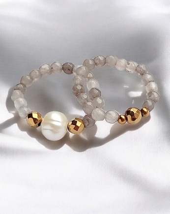 Zestaw pierścionków : agat szary, perła, złoty hematyt, kaktusia