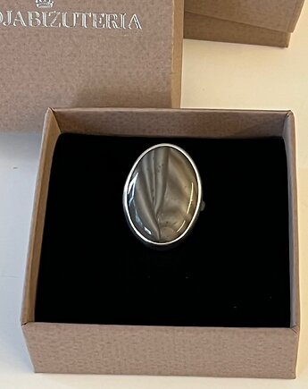 Pierścionek z krzemieniem pasiastym  - ręcznie wykonany, Ade Art