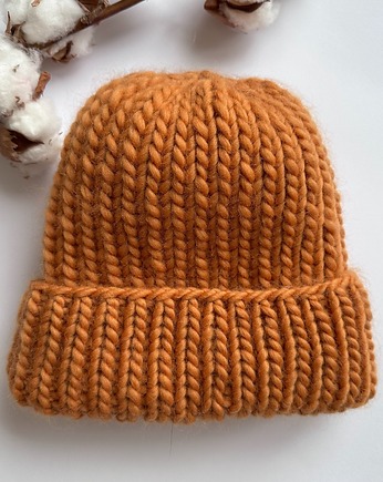Czapka wełniana oversize - kolor kurkuma, Kocie Motki