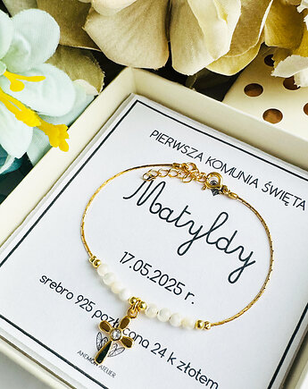 Bransoletka na komunię z literką i krzyżykiem-  prezent  KOMUNIA