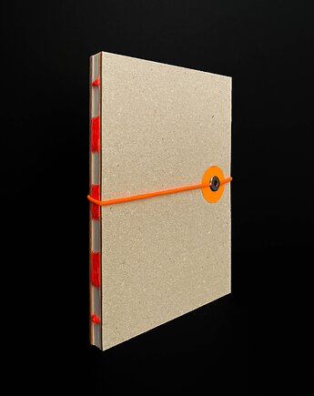 Notes  gładki zamykany na gumkę Fluo Orange, Weronika Kanigowska