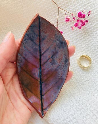 Ceramiczna podstawka na pierścionek Fioletowa magia natury, annaflora