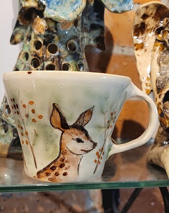 Kubek ceramiczny z sarenką., Galeria Pod Rotuzem