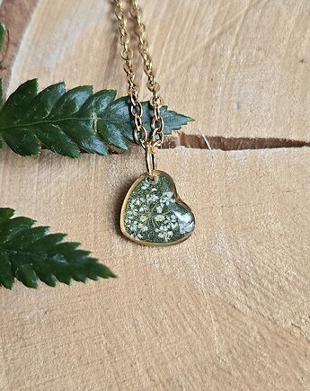 Mały wisiorek z kwiatem prawdziwy kwiat serce serduszko, zkwiatem