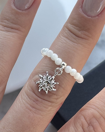 Pierścionek Moon Stone, Chmolowska Jewellery