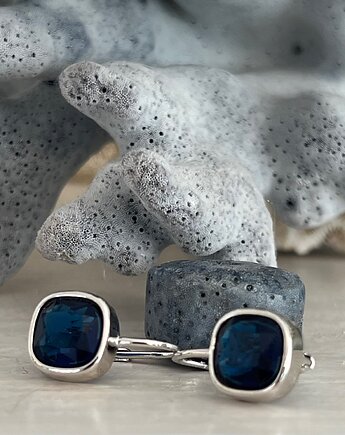 Kolczyki wiszące srebrne 925 z dużą niebieska cyrkonią, Ade Art