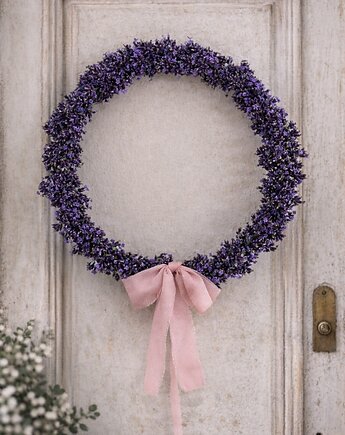 Wianek z suszonej lawendy, Łąka