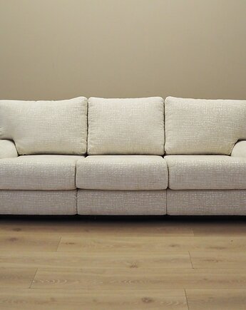 Sofa biała, włoski design, lata 70, produkcja: Włochy, Przetwory design