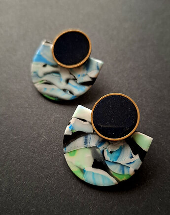 Kolczyki nad oceanem no9, Motywator Eweliny