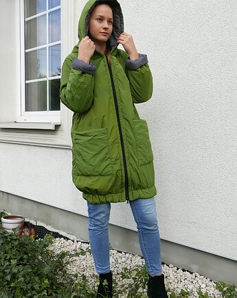 Ciepła lekka kurtka zielona  z kapturem na suwak, soie star