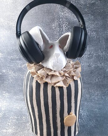 Królik inspirowany Alicją w Krainie Czarów stojak na słuchawki, Ceramika Wydry