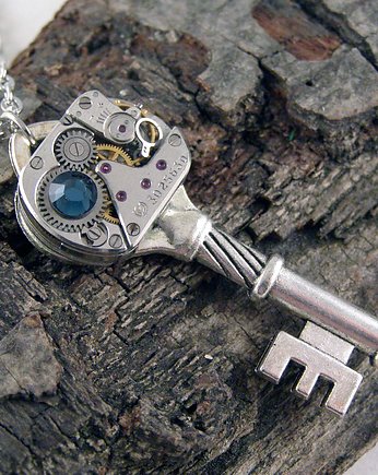 Mechaniczny kluczyk 247, Zegarynki