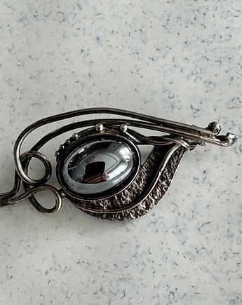 Srebrna broszka z hematytem - VINTAGE, Ade Art