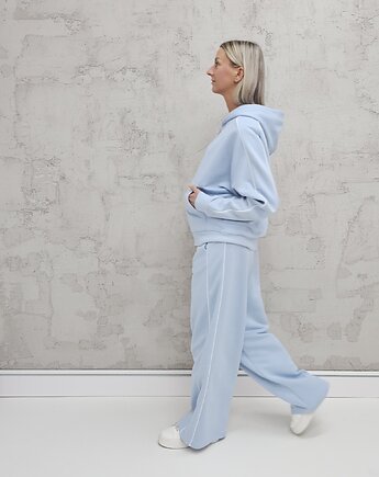 Lucia komplet z rozpinaną bluzą i szerokimi spodniami Baby Blue, Ablush