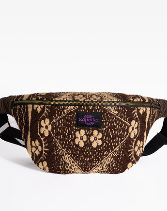 Upcyclingowa nerka brązowo-beżowa ze starej narzuty, kapotka