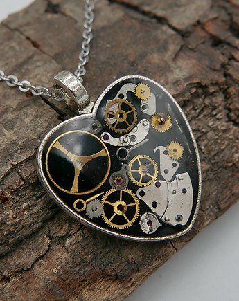 Mechaniczne serce 16, Zegarynki