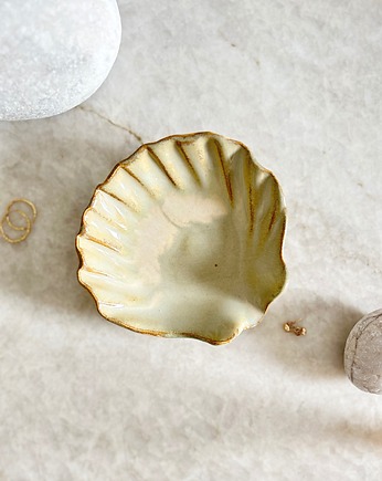 Ceramiczna muszla S - talerzyk na biżuterię, Och ceramika