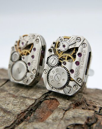 Mechaniczne spinki 422, Zegarynki