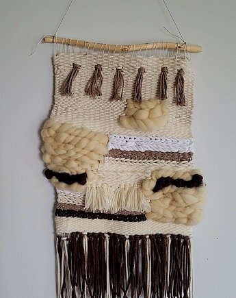 Ręcznie tkana dekoracja ścienna, Woven Wonders Studio