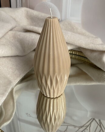 Świeca ekologiczna sojowa dekoracyjna "Grusha" 137x65mm, Coccola JEWELLERY