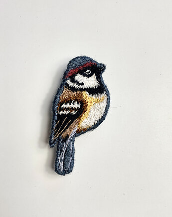 UNIKAT - Ptak - ręcznie haftowana broszka, SewNSpray
