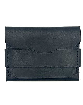 Mały czarny portfel skórzany na karty ręcznie uszyty., Rkabags