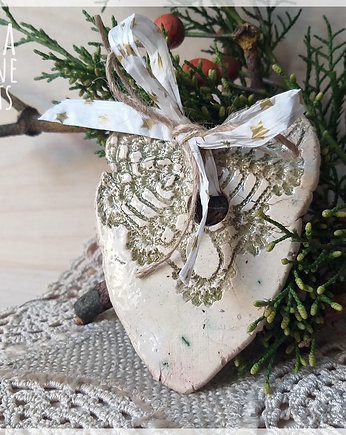 Ceramiczne serce z koronką - zawieszka, dekoracja, Bea Fine Arts