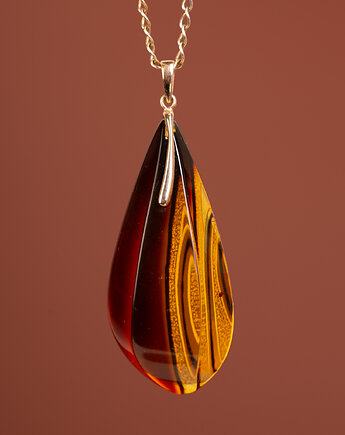 Wisiorek złoty z bursztynem bałtyckim rzeźbionym, Andorii by Baco