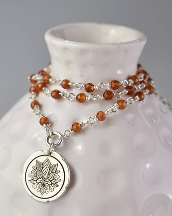 Kwiat Lotosu  - srebrny naszyjnik z granatem, Sunflower Kornelia Kubinowska