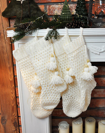 Szydełkowe skarpety na kominek 2szt., mamuta