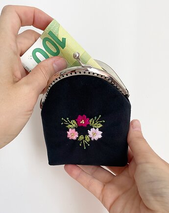 Portmonetka damska haftowana Kwiaty, mały portfel damski, IriShe Jewelry