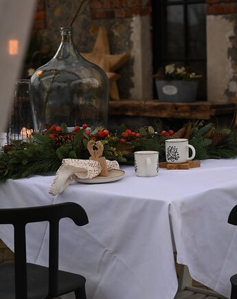 Biały świąteczny obrus, Kokondesign