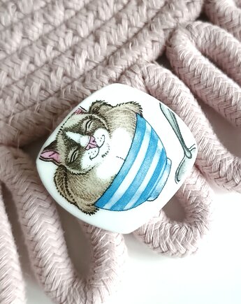 Broszka z kotem, biżuteria z talerzy