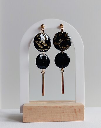 Kolczyki wiszące Leaf Duo ze złotym motywem liści i zawieszką, Parami jewelry