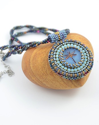 Blue dragonfly, Izziland
