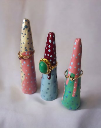 Zestaw trzech nakrapianych stożków, AURA magicalthings