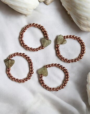 Serduszko - pierścionek : labradoryt, hematyt, kaktusia