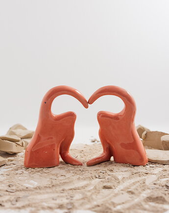 Ceramiczna figurka Połączeni, Wet Spot Ceramic Studio