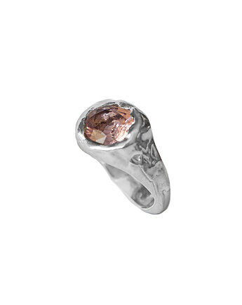 Pierścień Clair z kwarcem różowym, Gutowska jewelry