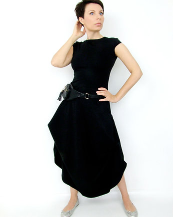 MAXI BLACK by momo, momo fashion