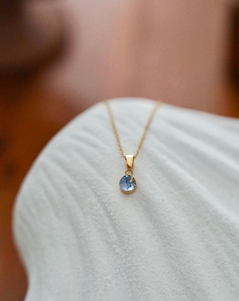 Naszyjnik z niezapominajkami, ANKO rekodzielo