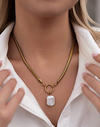 Złoty naszyjnik żmijka z perłą ze stali chirurgicznej Paraiso Taira, Paraiso