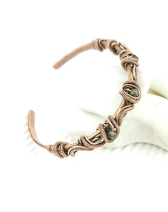 Bransoleta mankietowa z zielonym turmalinem, Blue Pearl Art